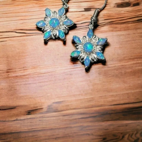 Blue Snowflake Earrings - Picture 2 of 2